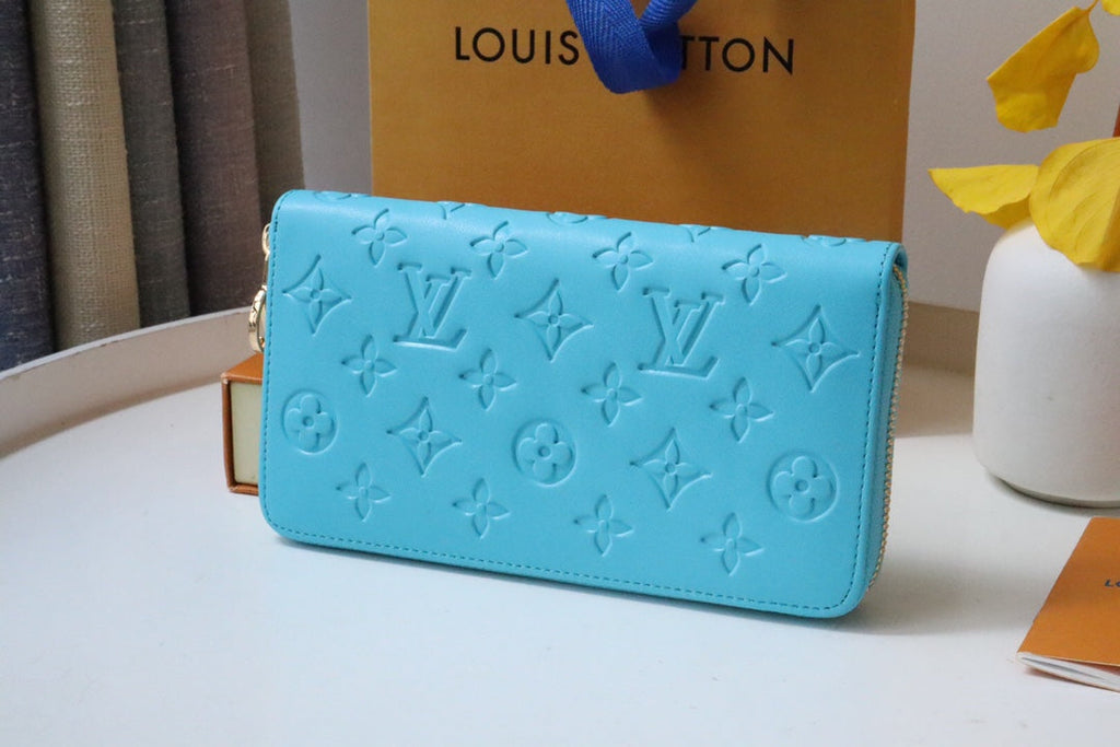 Louis Vuitton ZIPPY WALLET 19 CLOUD BLUE EMBOSSED LAMBSKIN