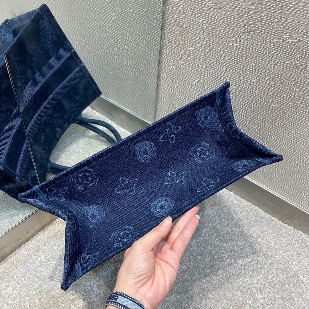 DIOR SMALL BOOK TOTE BAG 36 BLUE