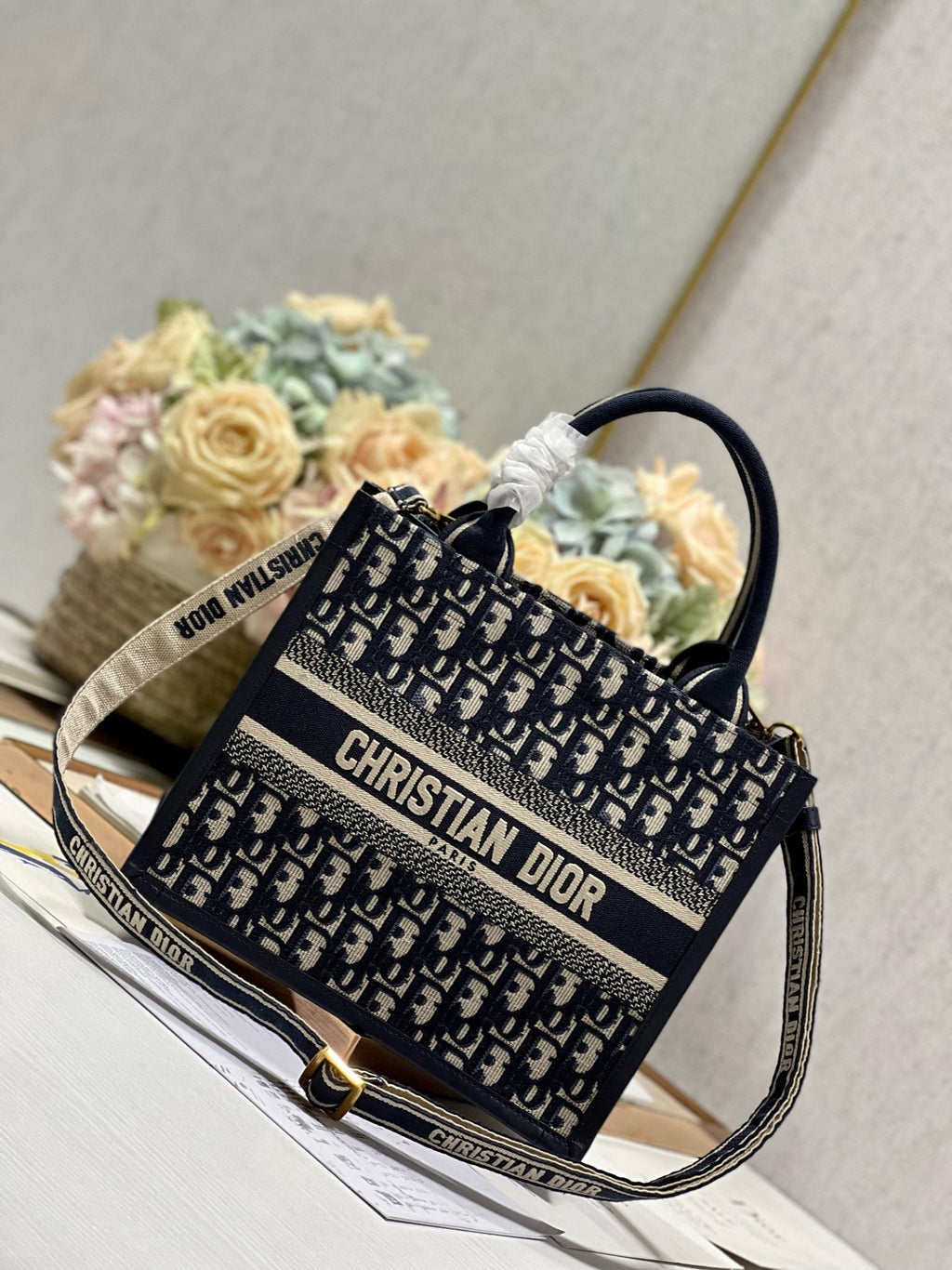 DIOR SMALL BOOK TOTE 26 BLUE OBLIQUE EMBROIDERY