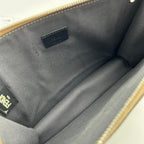 Leather handbag Fendi Beige in Leather LA14545
