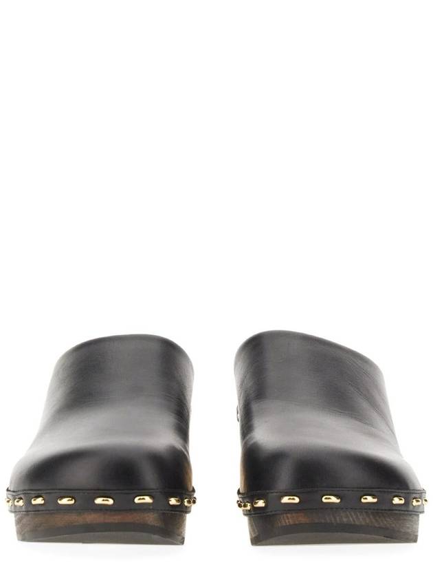 Fendi Baguette Show Leather Clog Mule Black