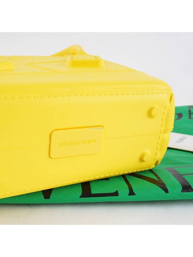 Bottega Veneta Arco Mini Rubber Tote Bag Lemon