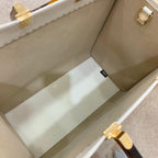 FENDI SHINE 40 TOTE BAG IN WHITE EMBOSSED CALFSKIN