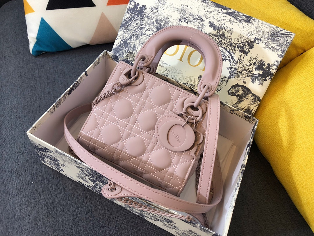 DIOR MINI LADY 17 BAG IN LIGHT PINK CALFSKIN