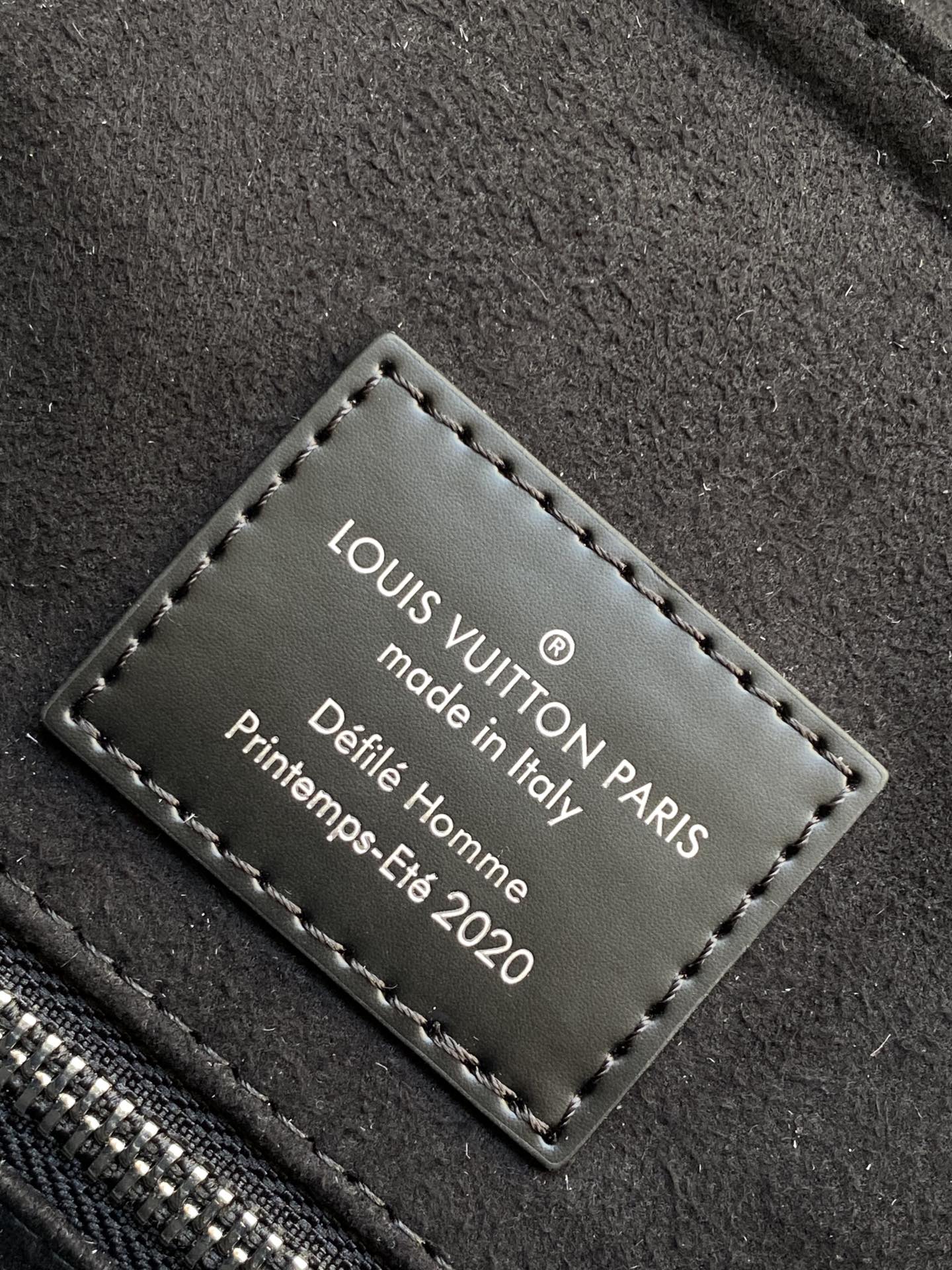 Louis Vuitton x SUPREME CHRISTOPHER SMALL BACKPACK 47 IN BLACK EPI CALFSKIN