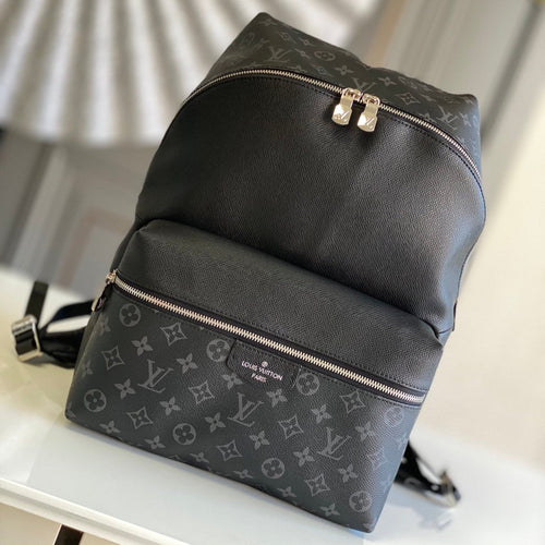 Louis Vuitton DISCOVERY BACKPACK 40 IN BLACK MONOGRAM CANVAS
