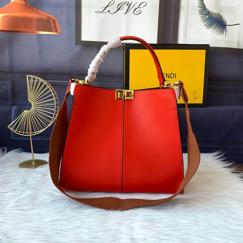 FENDI Peekaboo X-lite medium 30cm Bag red lambskin gold hardware