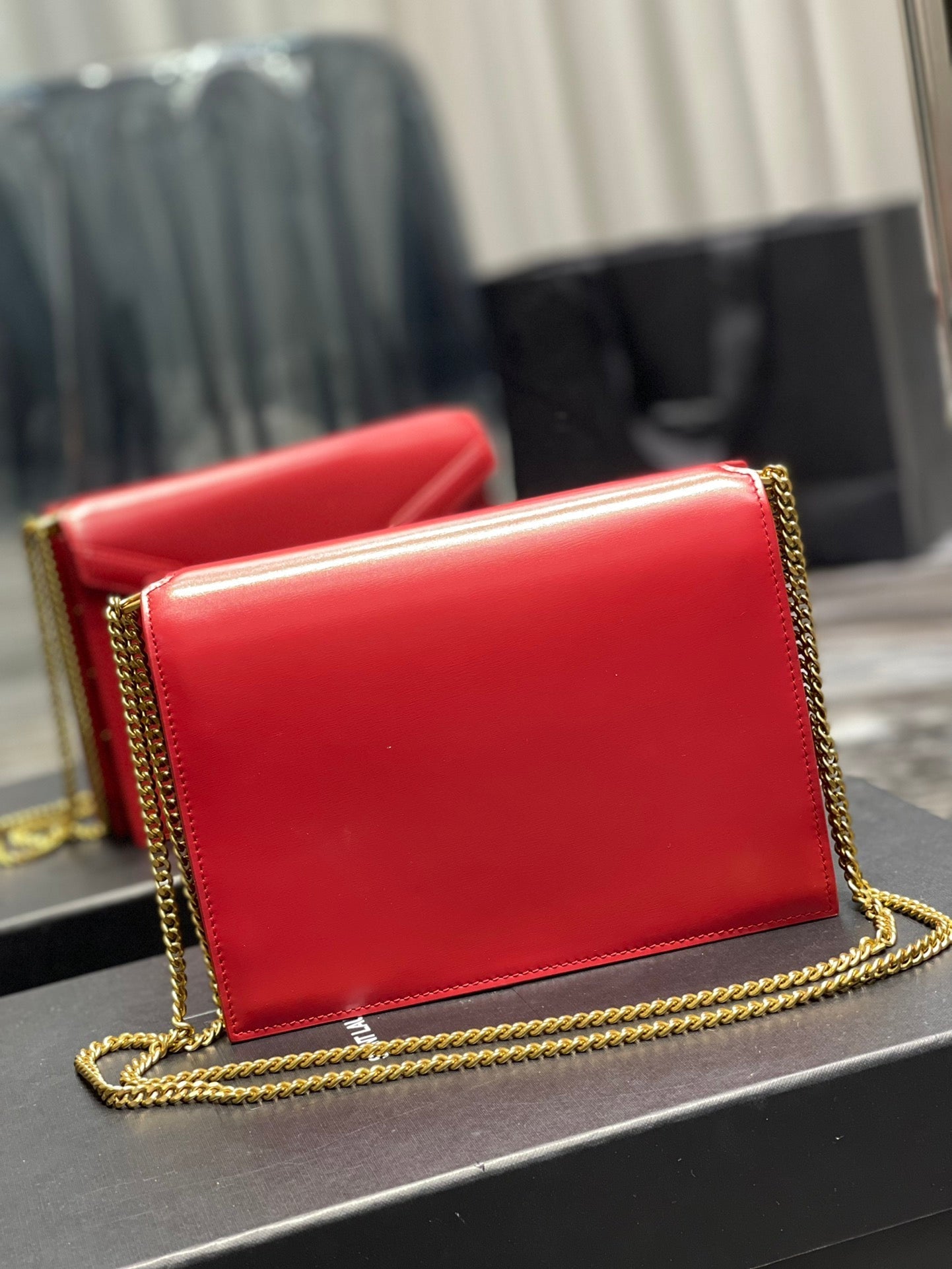 Saint Laurent CASSANDRA 22 CHAIN BAG RED CALFSKIN