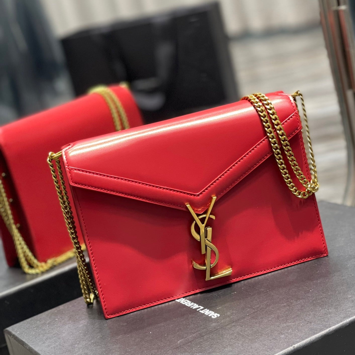 Saint Laurent CASSANDRA 22 CHAIN BAG RED CALFSKIN