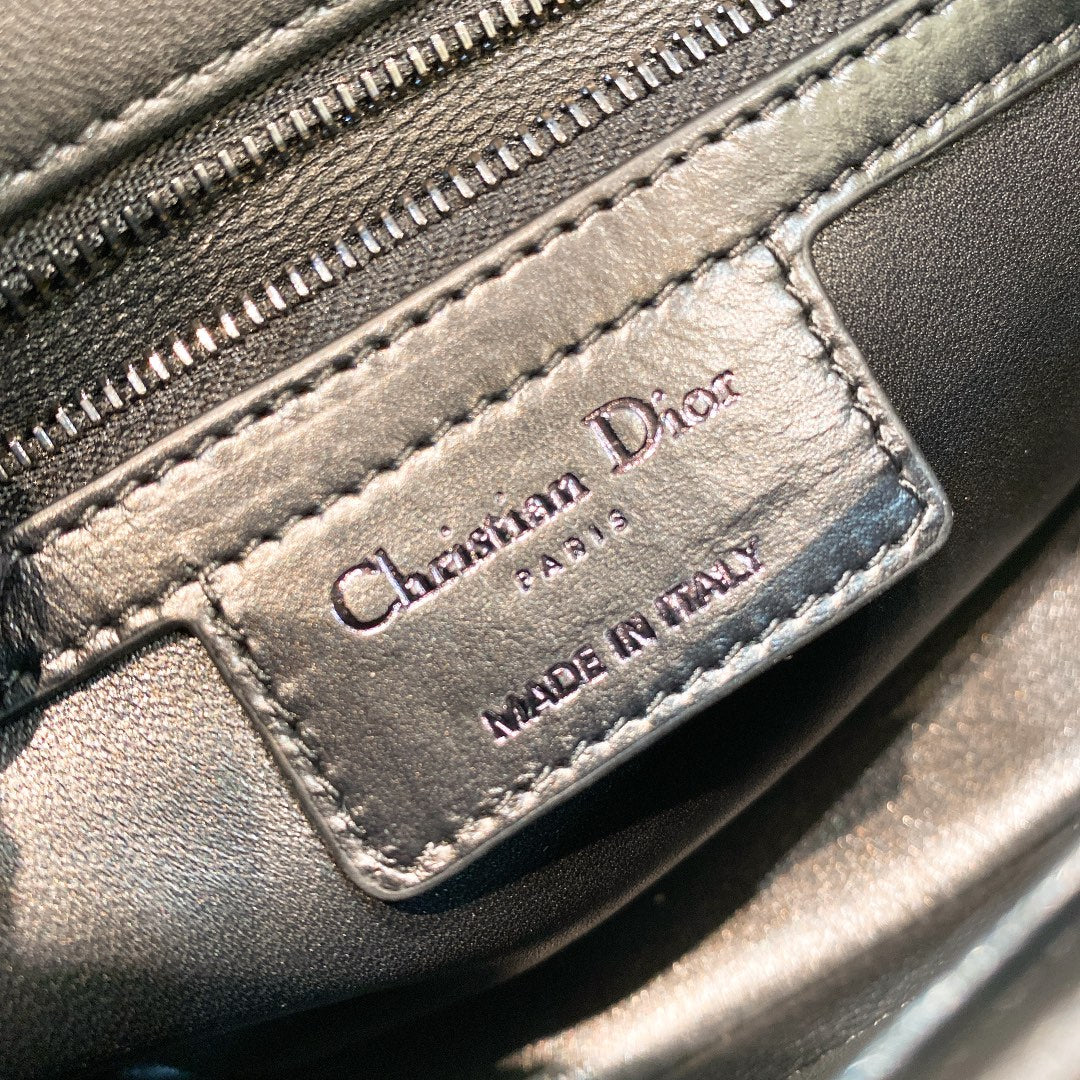 DIOR SMALL CARO BAG 20 BLACK MACROCANNAGE CALFSKIN BLACK HARDWARE