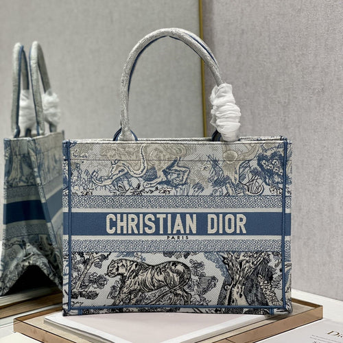 DIOR Medium Book Tote 36cm Gradient Blue Tiger