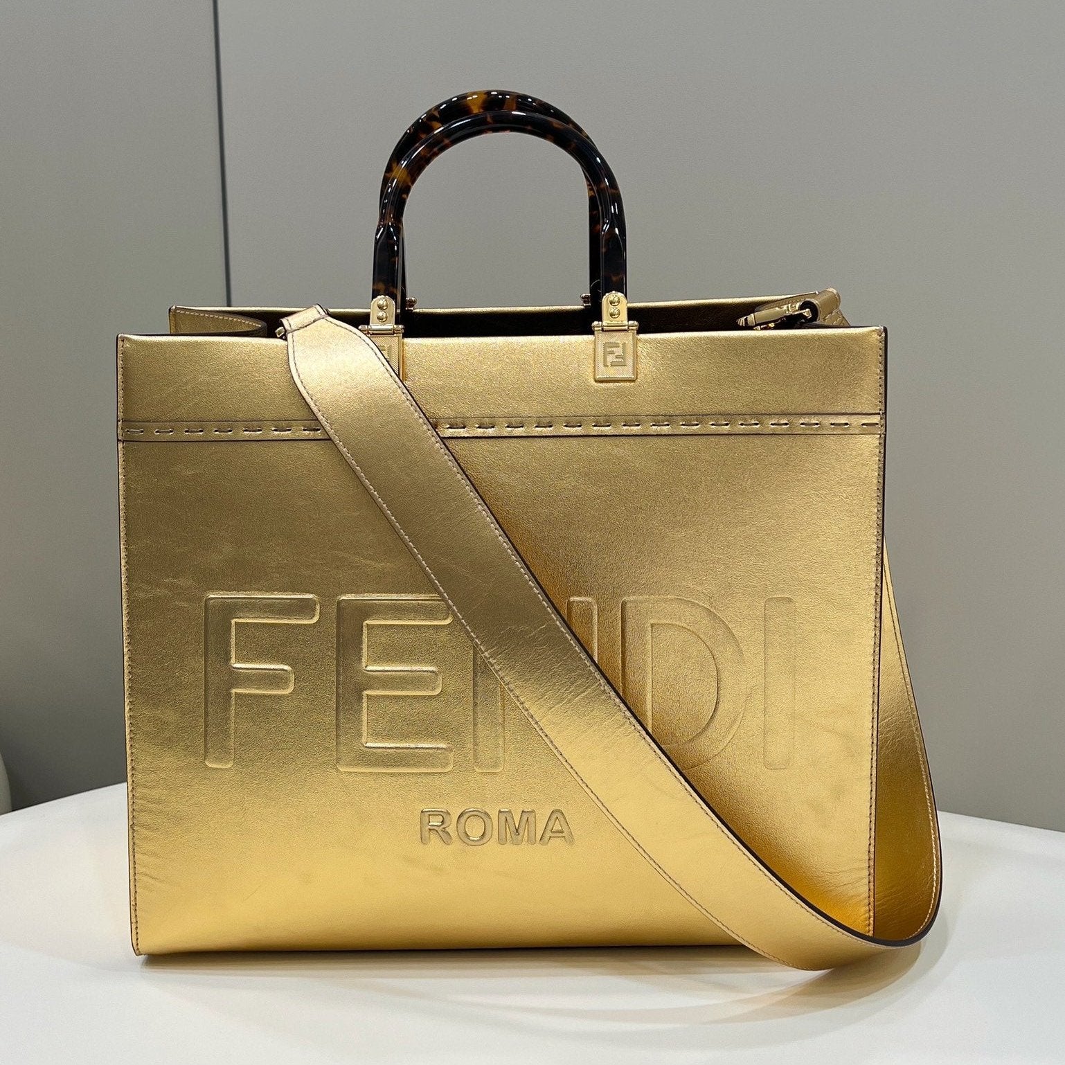 FENDI SHINE LARGE 35 TOTE IN GOLDEN CALFSKIN