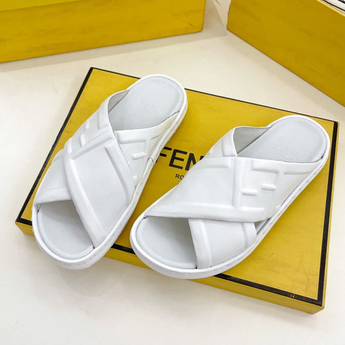 FENDI FENDI CROSSOVER SLIPPER IN WHITE CALFSKIN
