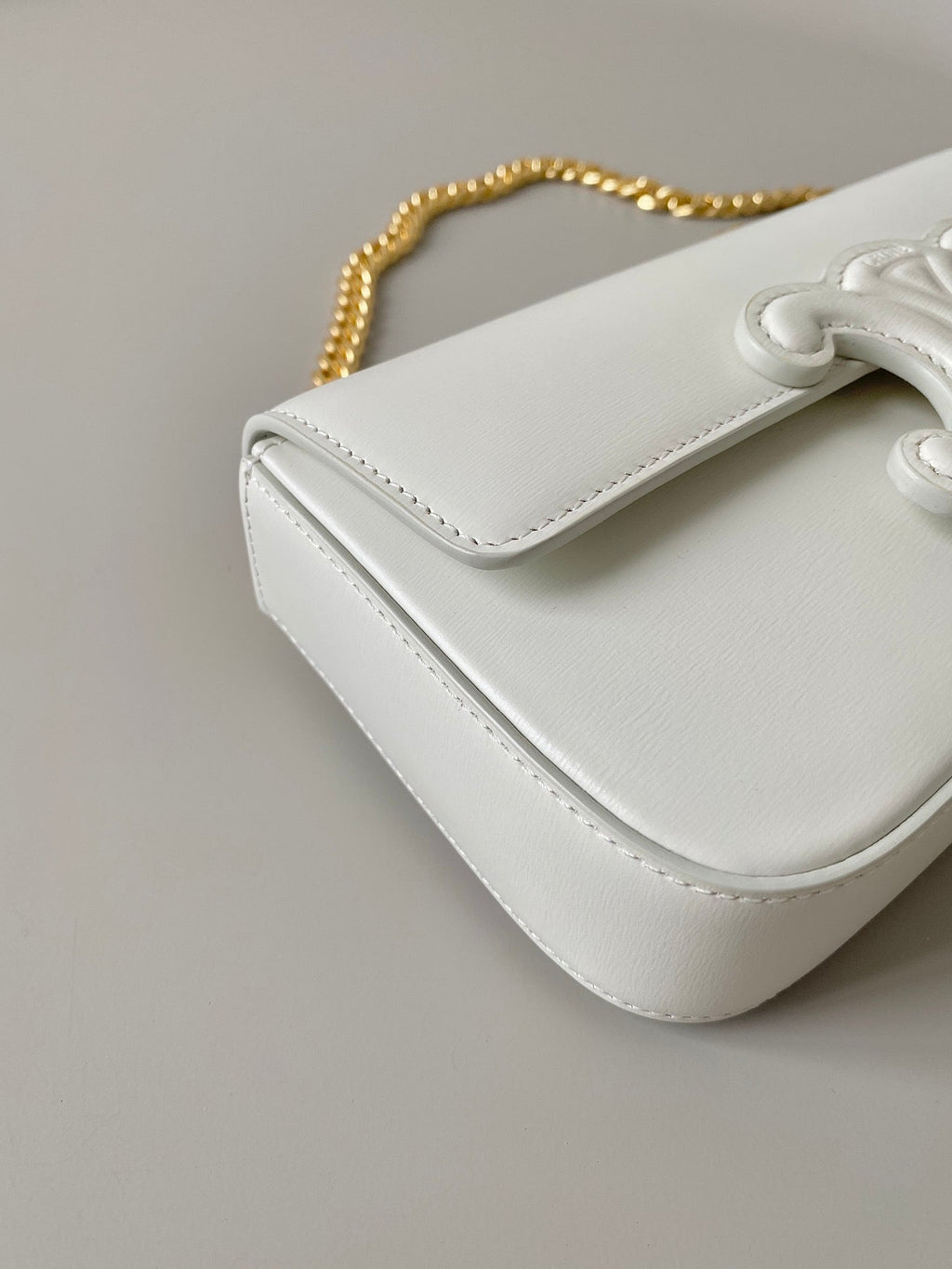 Celine 20 CHAIN EMBOSSED ARMPIT BAG WHITE CALFSKIN