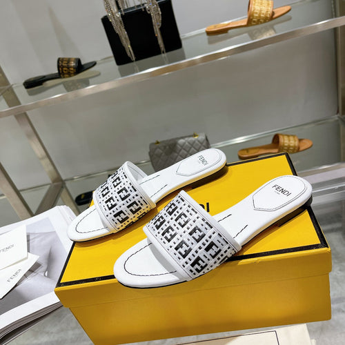 FENDI FF Women Raffia Sandal White