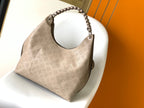 Louis Vuitton CARMEL HOBO 40 BEIGE MAHINA