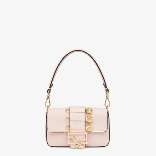 FENDI FENDI FENDACE BROOCH MINI 20 BAGUETTE BAG IN LIGHT PINK CALFSKIN