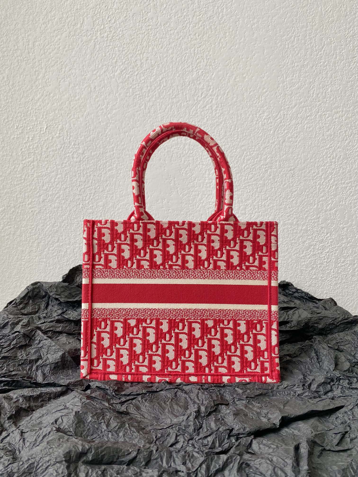 DIOR Small Book Tote 26.5cm Red Retro Style D Letter Embroidery