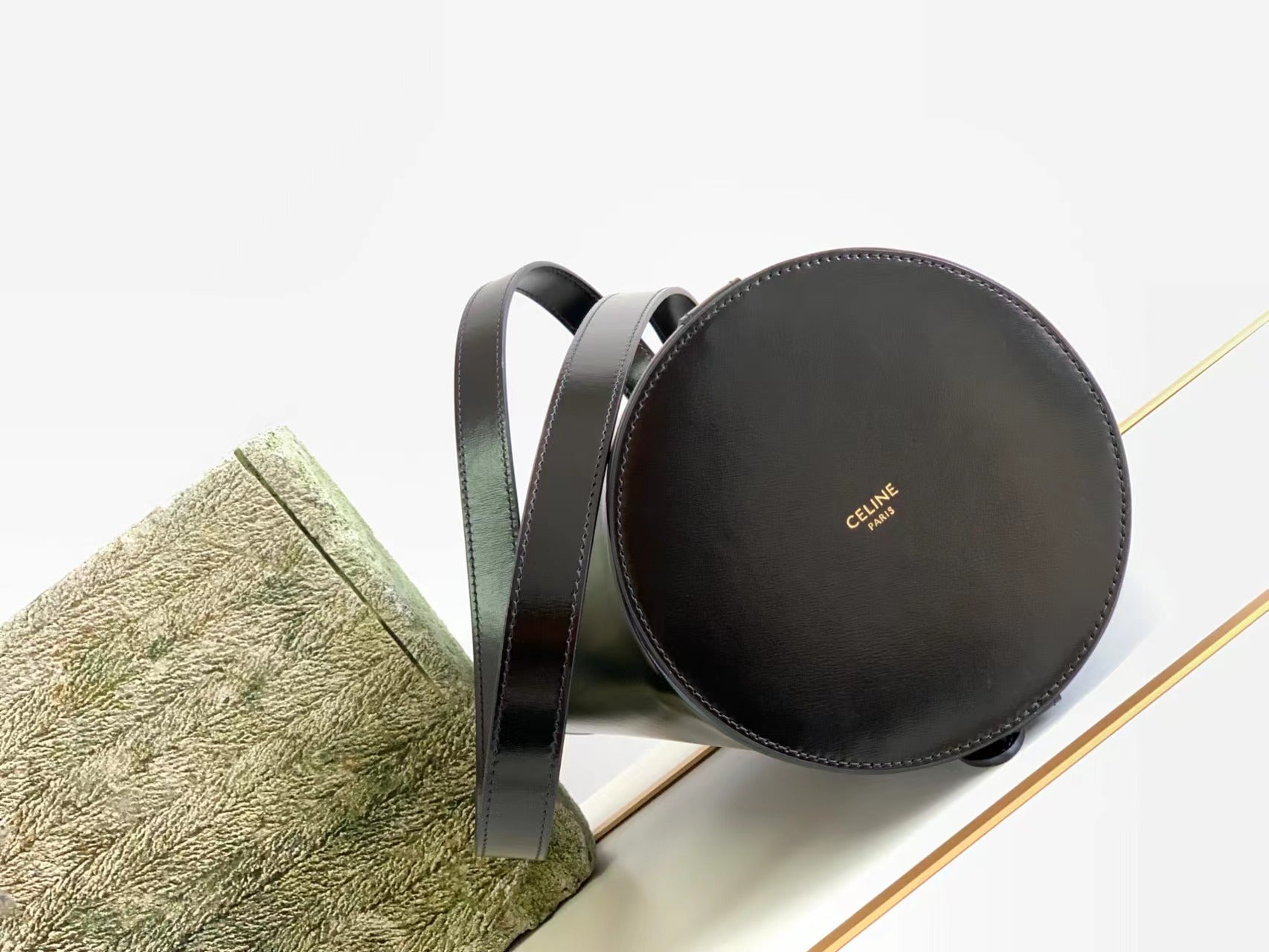 Celine BUCKET TRIOMPHE 25  BLACK CALFSKIN BAG