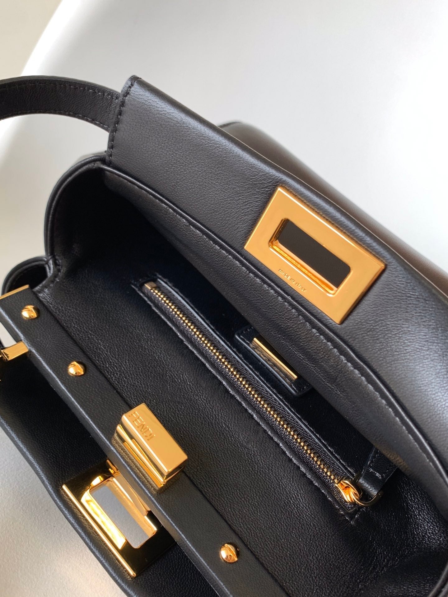 FENDI Peekaboo Mini 23cm Bag black lambskin gold hardware