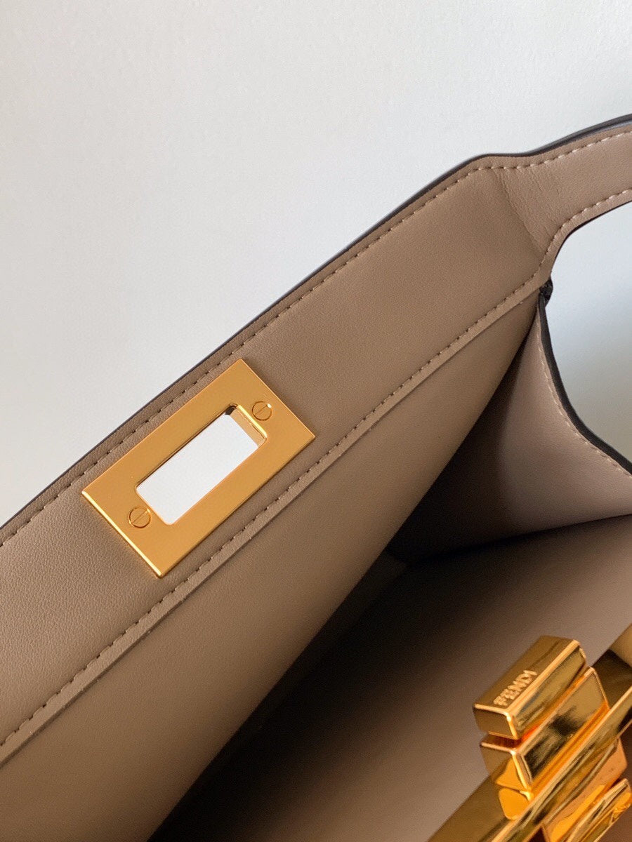 FENDI Peekaboo ISeeU Small 27cm Bag black lambskin gold hardware