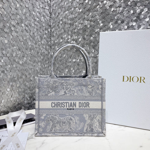 DIOR Small Book Tote 26.5cm Gradient Blue Embroidered Tiger