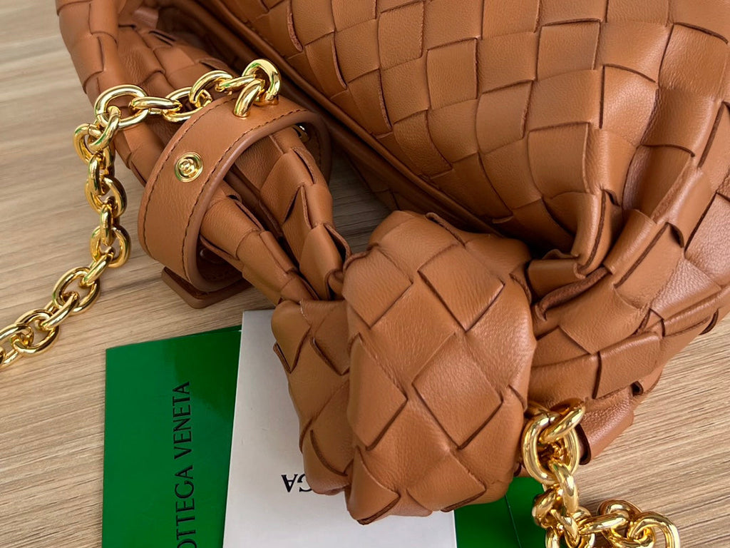 Bottega Veneta mini jodie 28 brown lambskin