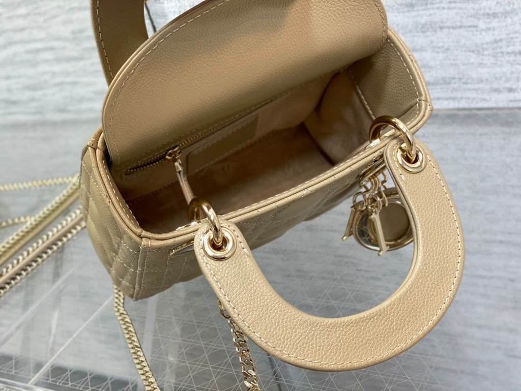 DIOR mini lady 17cm ecru calfksin ghw