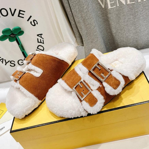 FENDI FENDI DAD SANDAL MULE IN BRONZE BROWN SUEDE WITH WHITE FLEECE