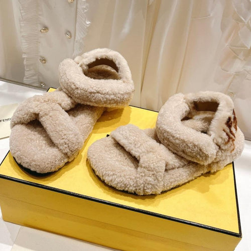 FENDI FENDI DAD SANDAL IN HAZELNUT BEIGE FLEECE