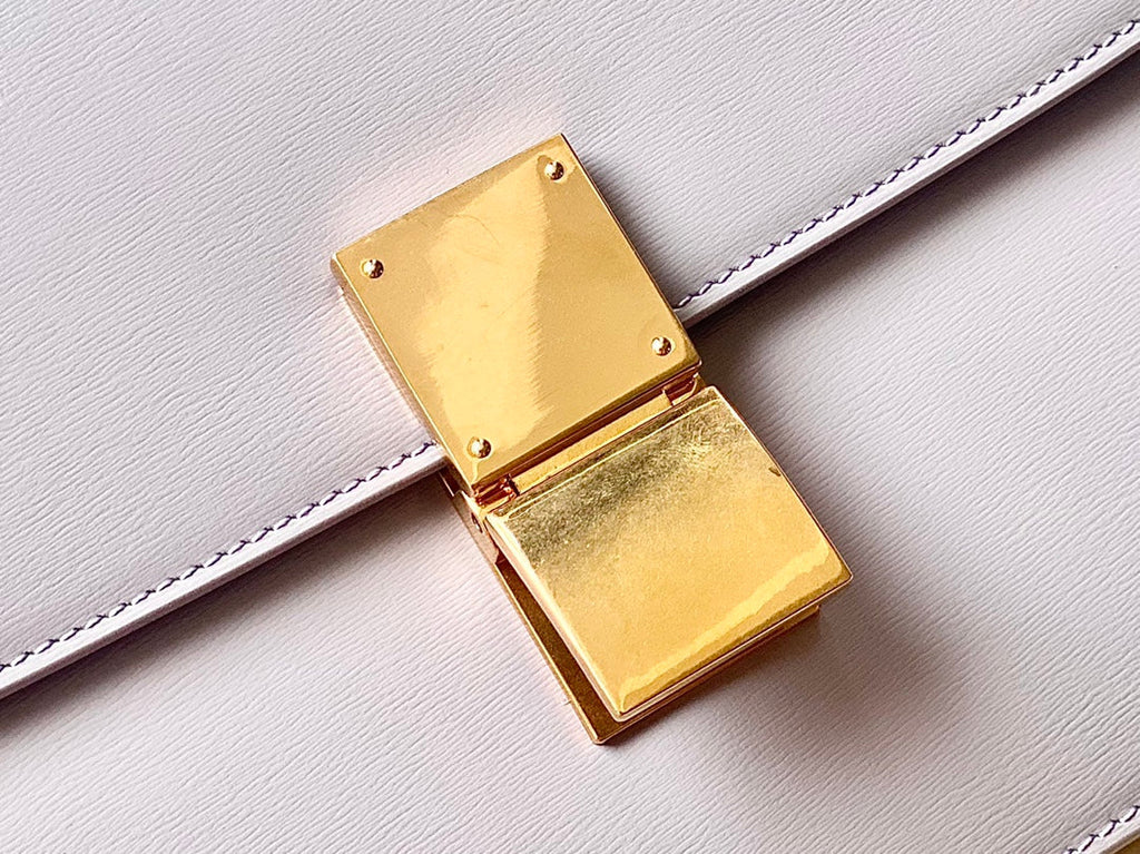 Celine CELINE MEDIUM CLASSIQUE BAG 24CM LIGHT PURPLE CALFSKIN