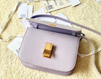 Celine CELINE MEDIUM CLASSIQUE BAG 24CM LIGHT PURPLE CALFSKIN