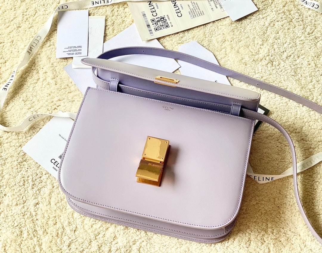 Celine CELINE MEDIUM CLASSIQUE BAG 24CM LIGHT PURPLE CALFSKIN