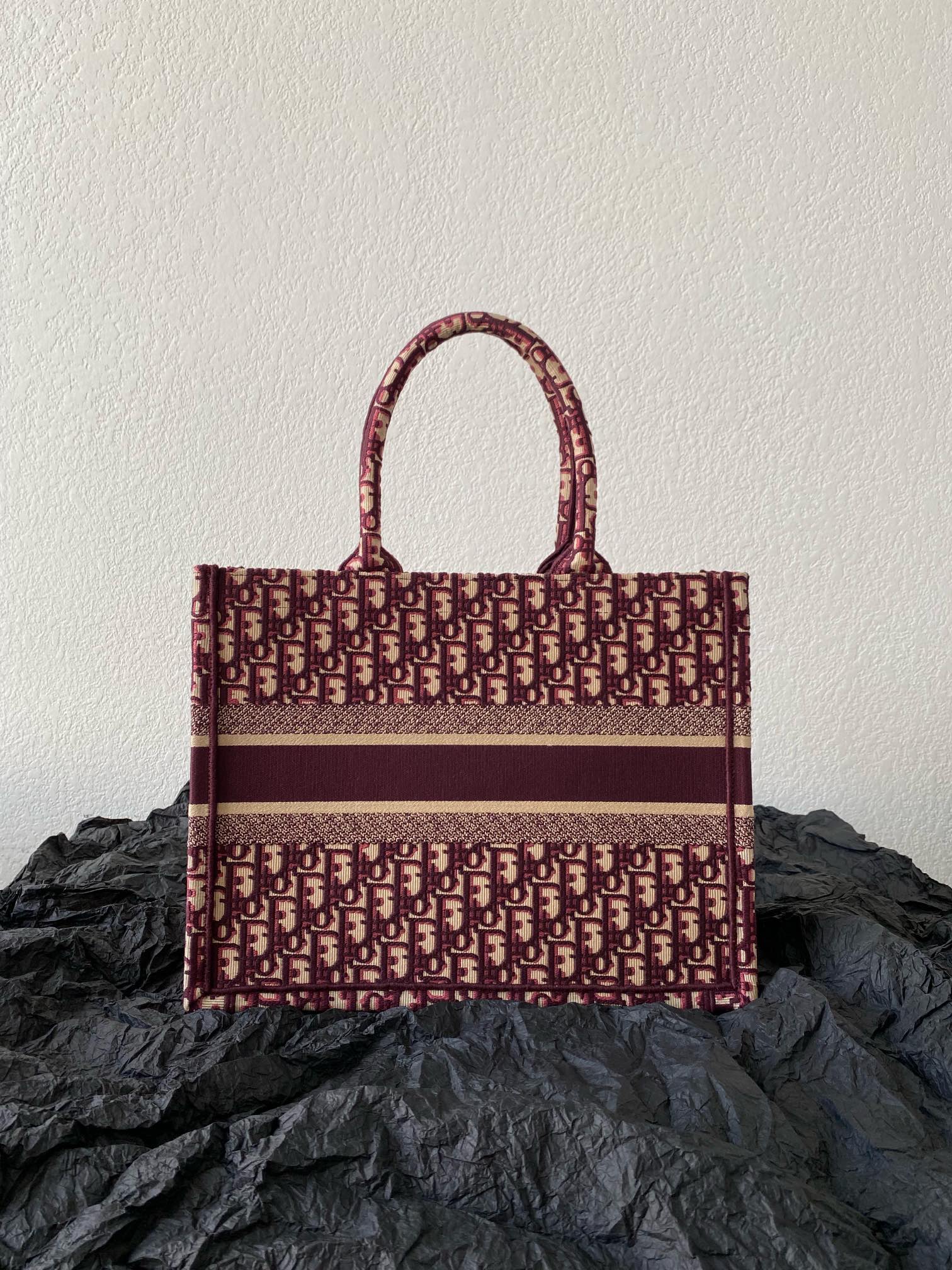 DIOR Medium Book Tote 36cm Burgundy Retro Style D Letter Embroidery
