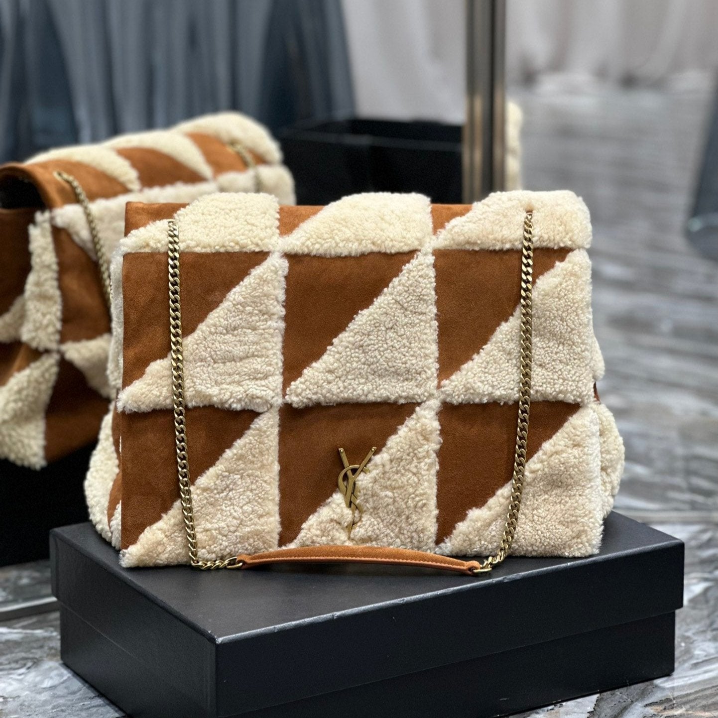 Saint Laurent JAMIE 4.3 LARGE BAG 38 IN BROWN SUEDE MIX BEIGE SHEARLING GOLD HARDWARE