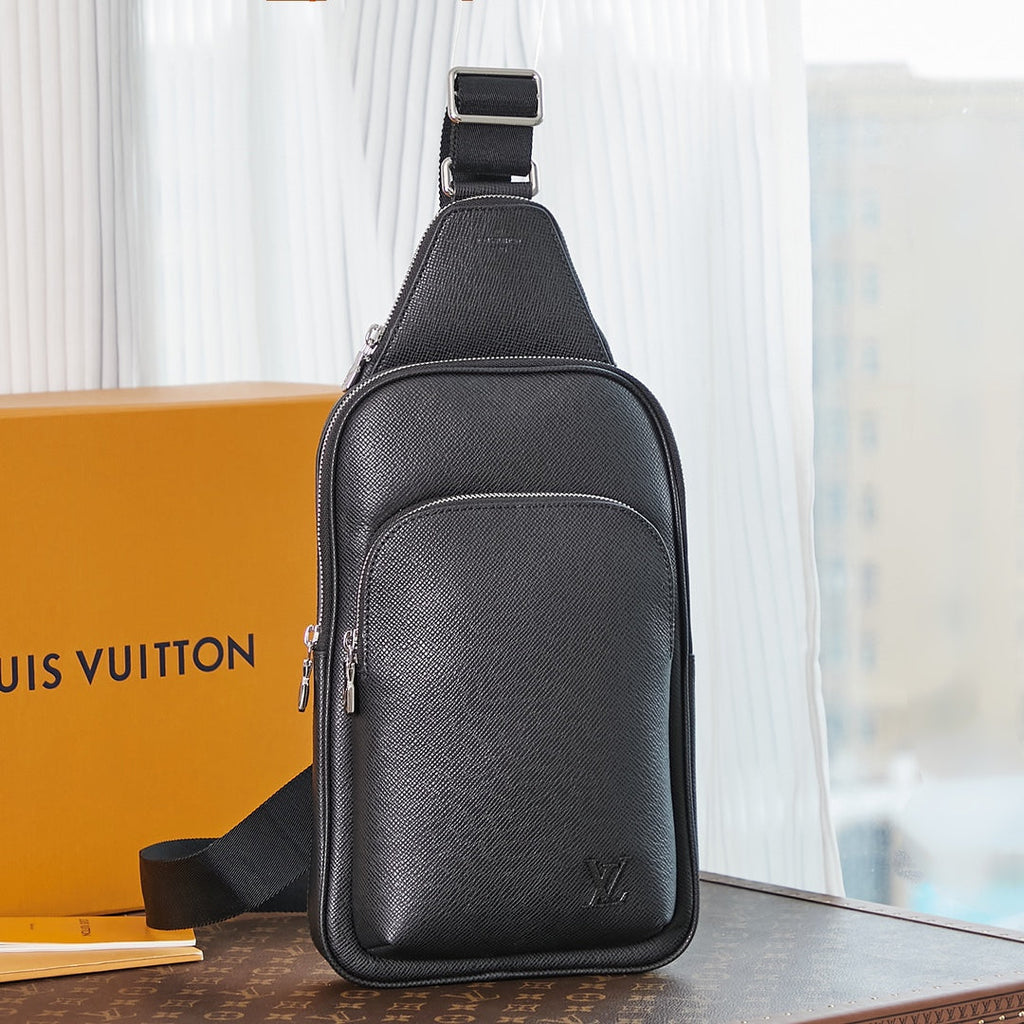 Louis Vuitton AVENUE SLINGBAG 31 IN BLACK TAIGA LEATHER