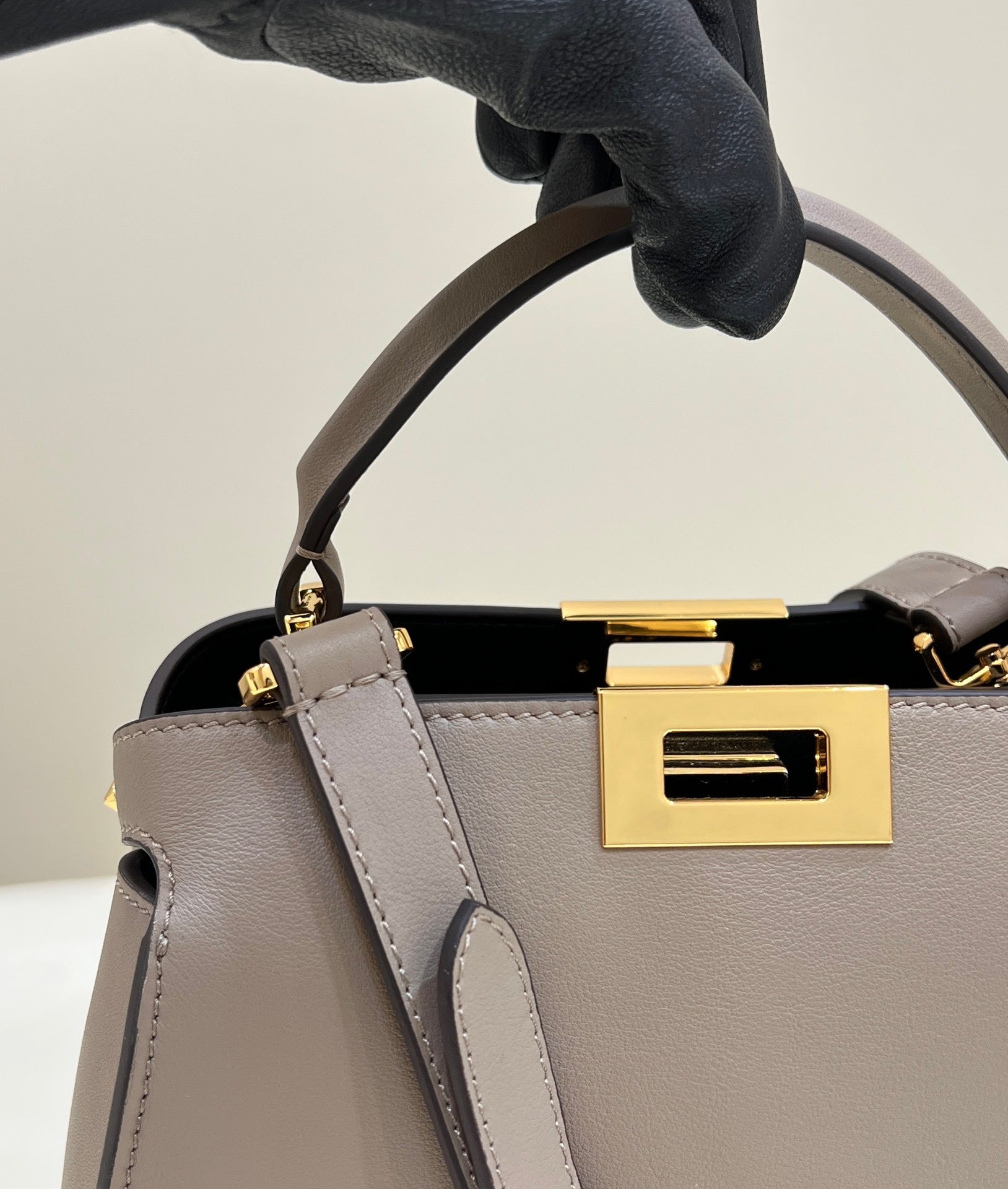 FENDI FENDI PEEKABOO 27 IN CAMEL BROWN CALFSKIN WITH GOLD HARDWARE