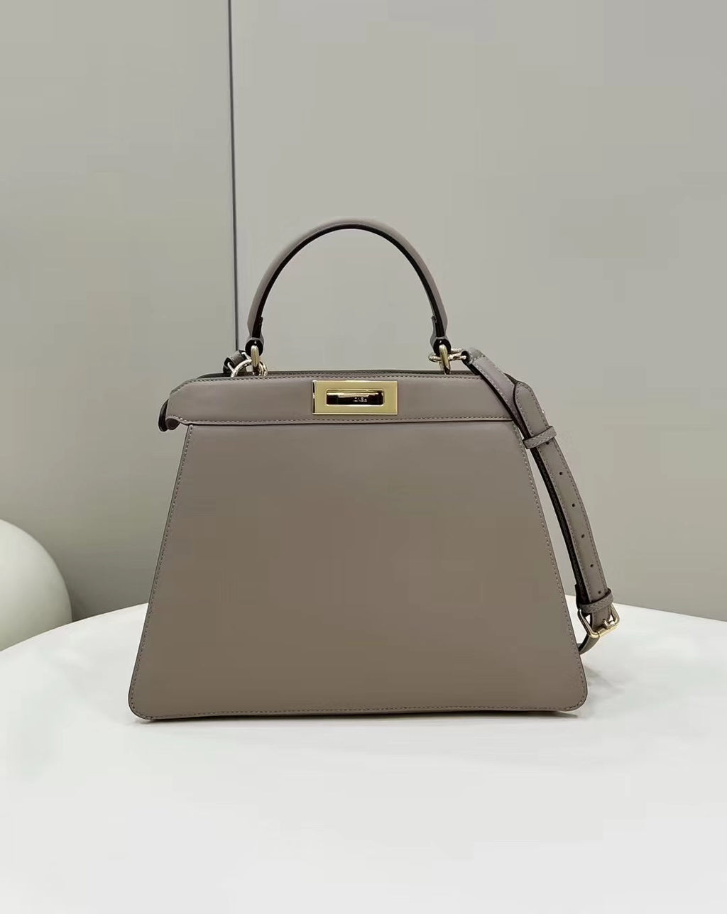 FENDI FENDI PEEKABOO 33 BAG IN KHAKI CALFSKIN WITH STRAP GOLD HARDWARE