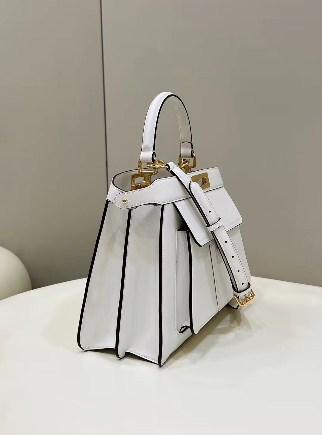 FENDI FENDI PEEKABOO 33 BAG IN WHITE CALFSKIN WITH STRAP GOLD HARDWARE