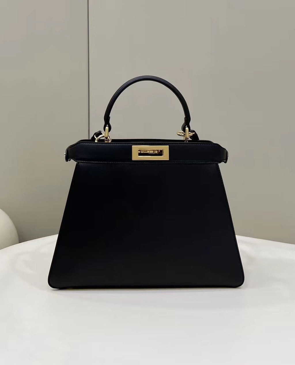 FENDI FENDI PEEKABOO 33 BAG IN BLACK CALFSKIN WITH STRAP GOLD HARDWARE