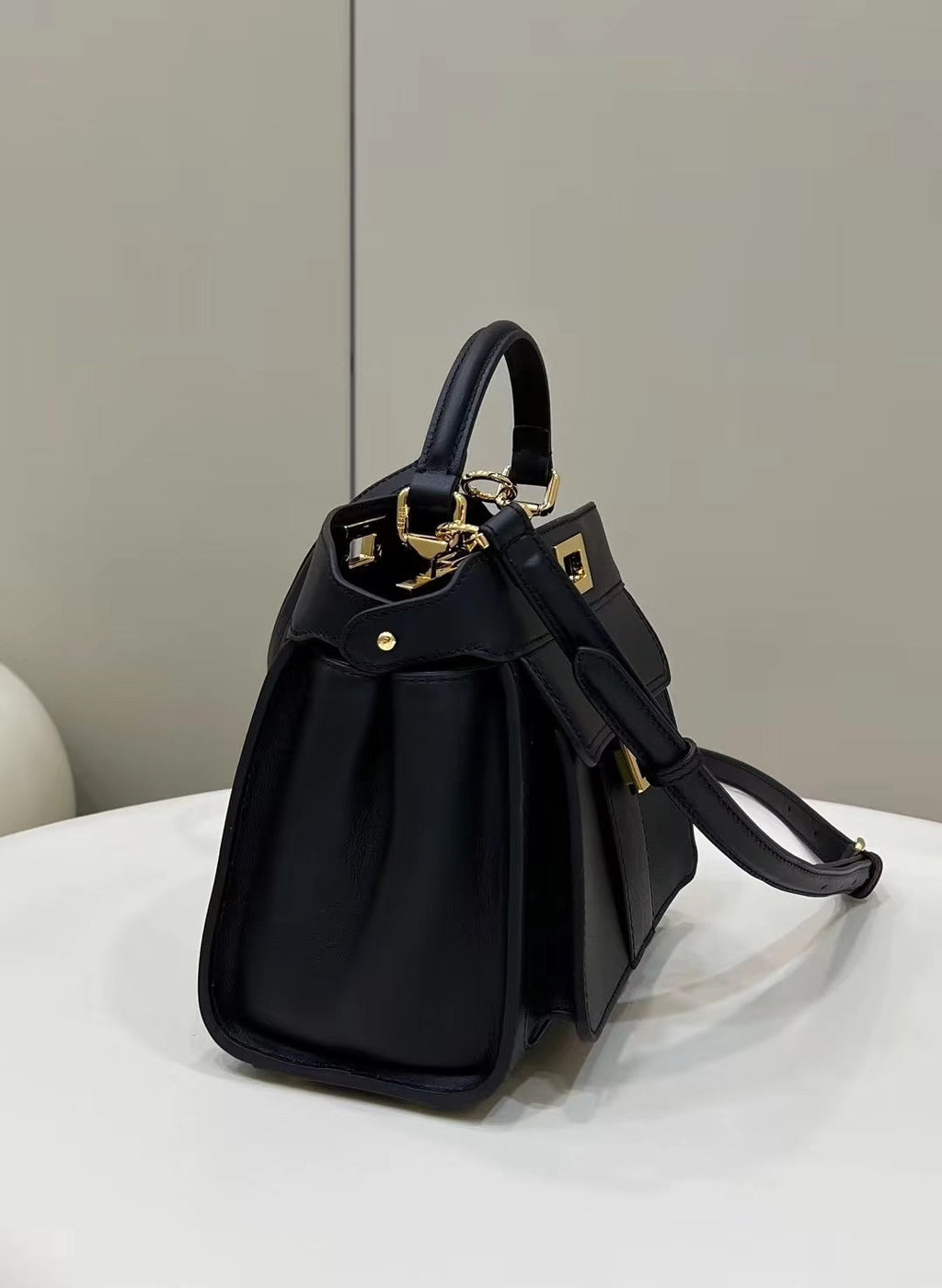 FENDI FENDI PEEKABOO MINI 23 BAG IN BLACK CALFSKIN WITH GOLD HARDWARE