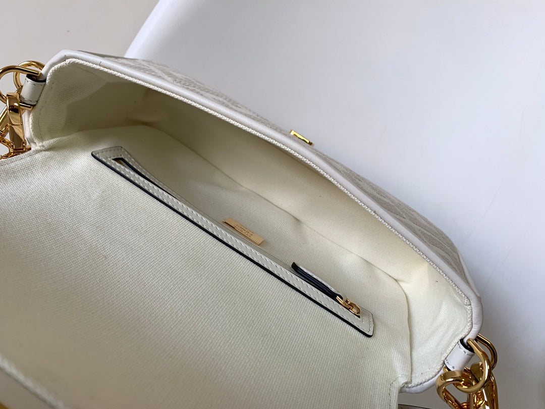 FENDI Fend Baguette White Canvas Bag 27 with FF Embroidery Ghw