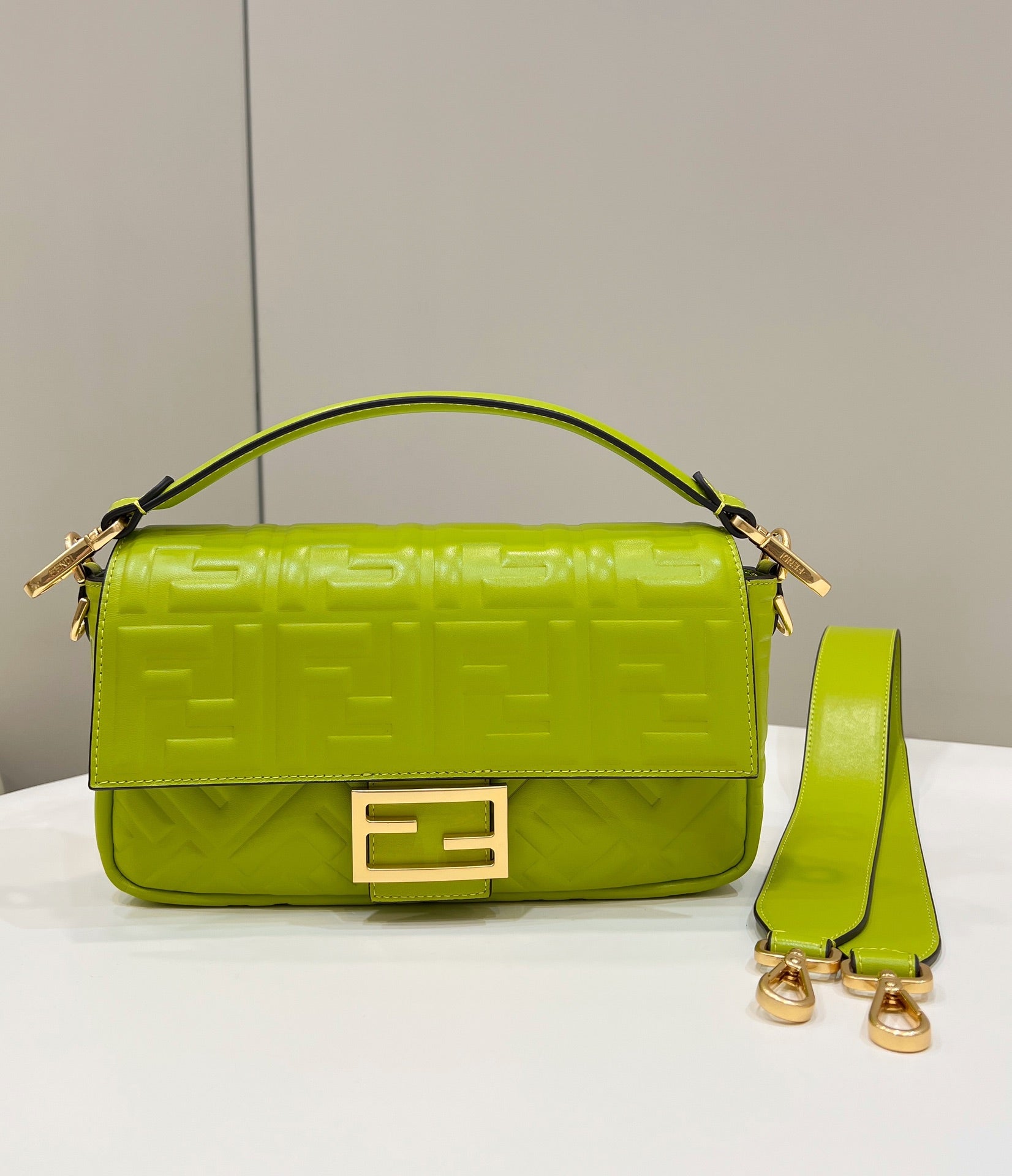 FENDI Baguette 27cm Fluorescent green Lambskin Gold Hardware