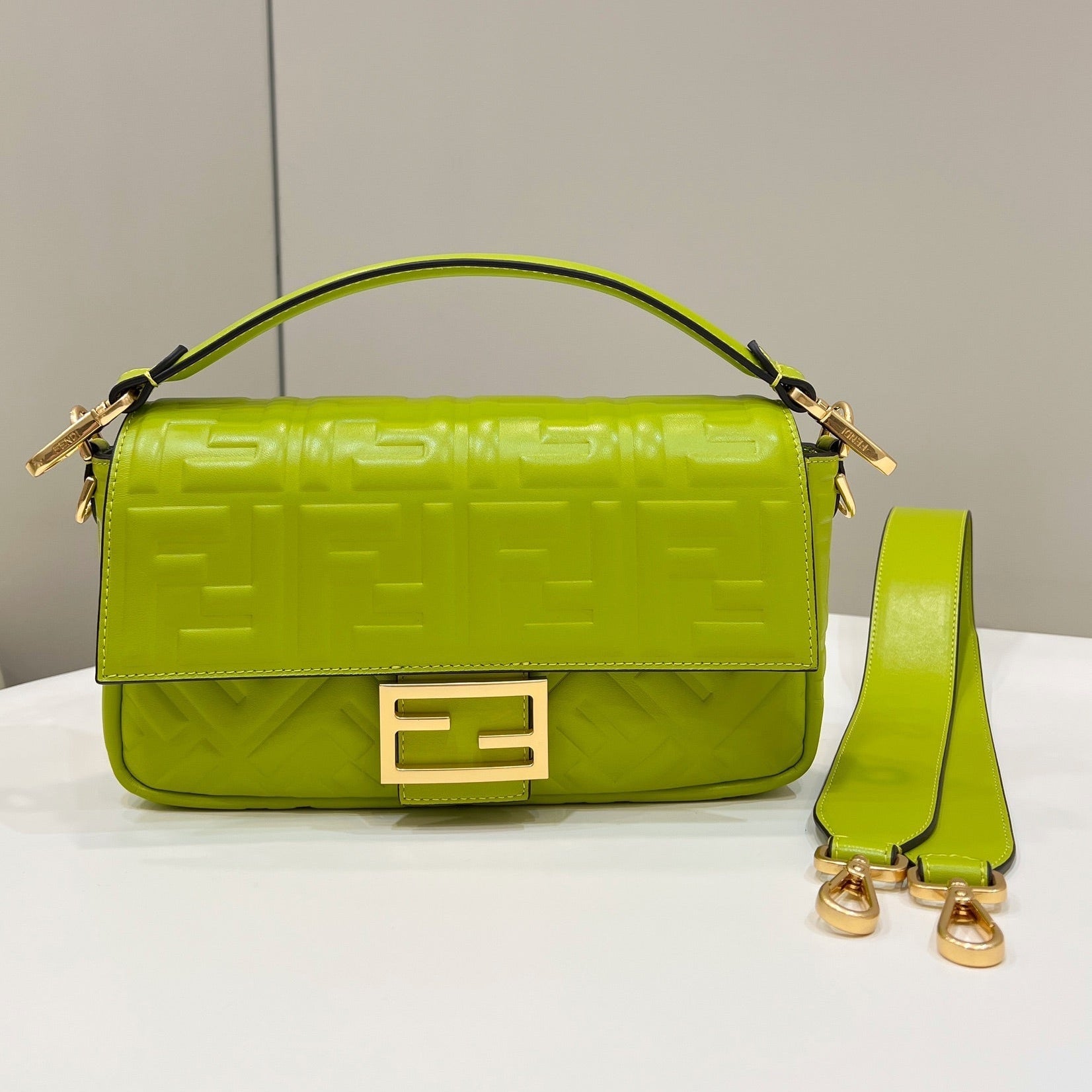 FENDI BAGUETTE WITH FF MOTIF 27 IN LIMERICK SOFT LAMBSKIN GOLD HARDWARE