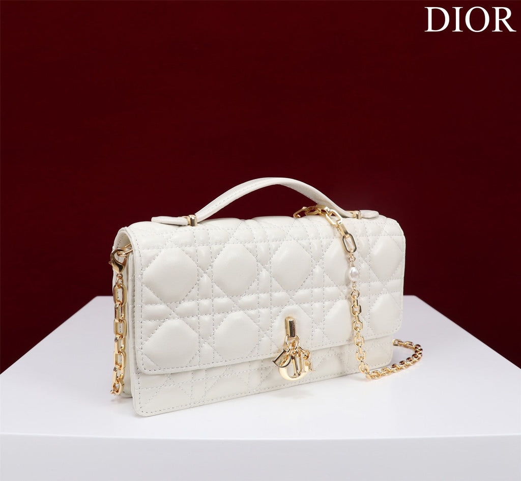 DIOR my mini 21 white lambskin