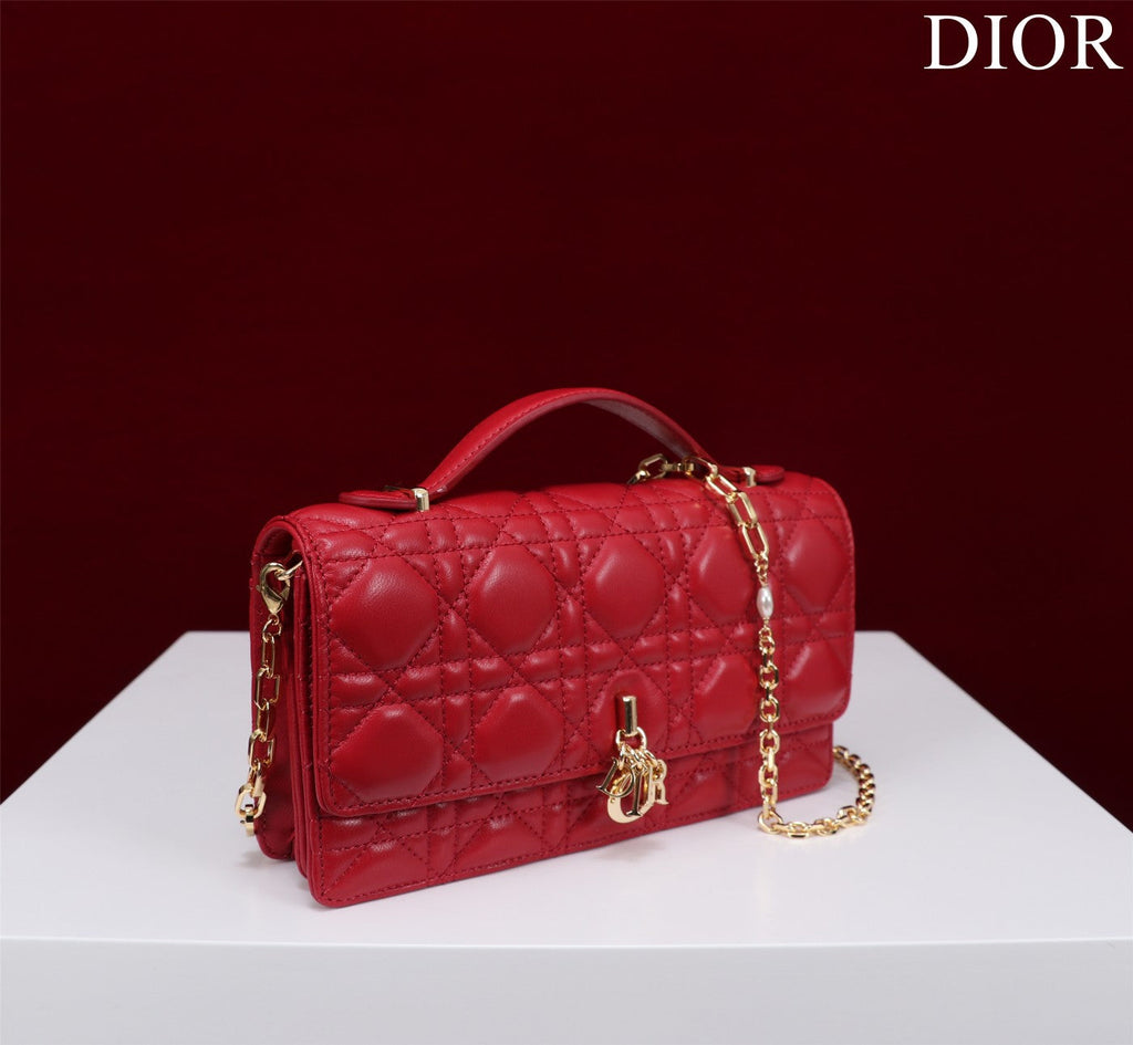 DIOR my mini 21 red lambskin