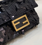 FENDI BAGUETTE MINI 19 IN BLACK SEQUINS GOLD HARDWARE
