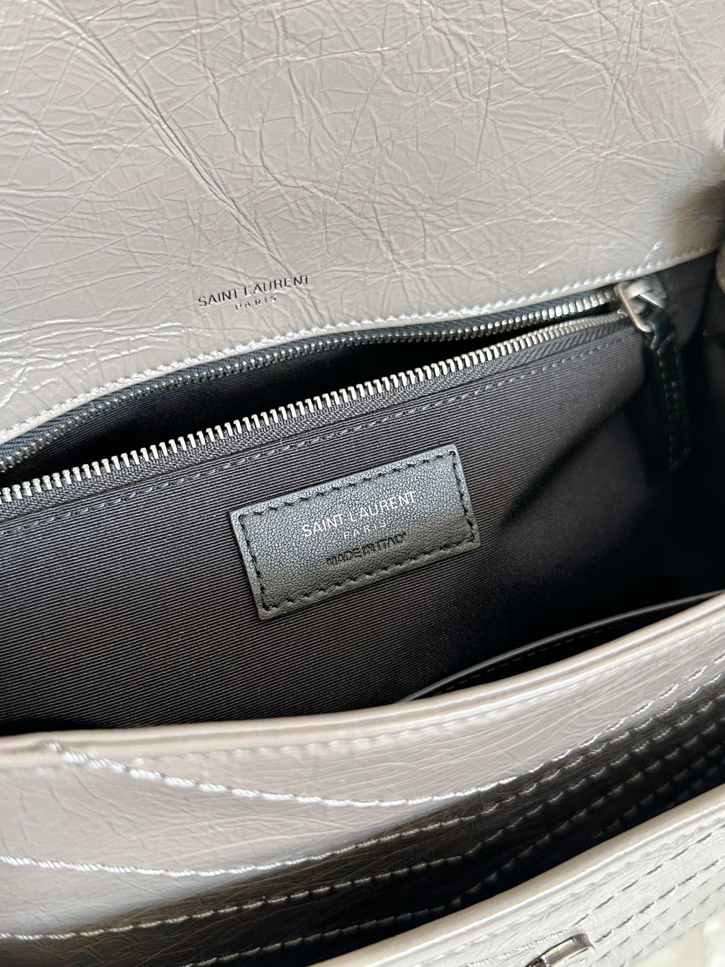 Saint Laurent YSL Niki Medium Bag 28cm Grey Crinkled Vintage Leather