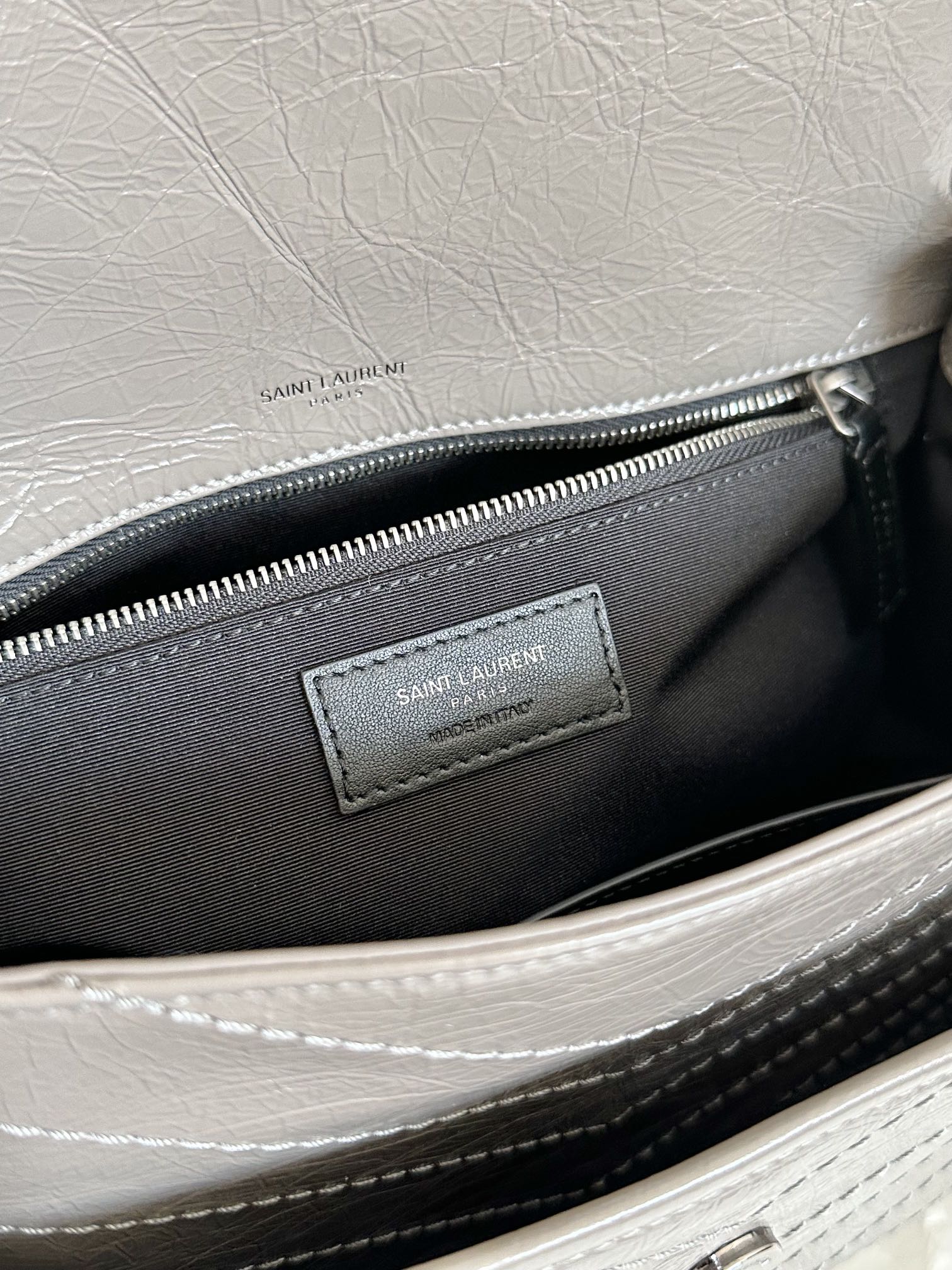 Saint Laurent YSL Niki Medium Bag 28cm Grey Crinkled Vintage Leather