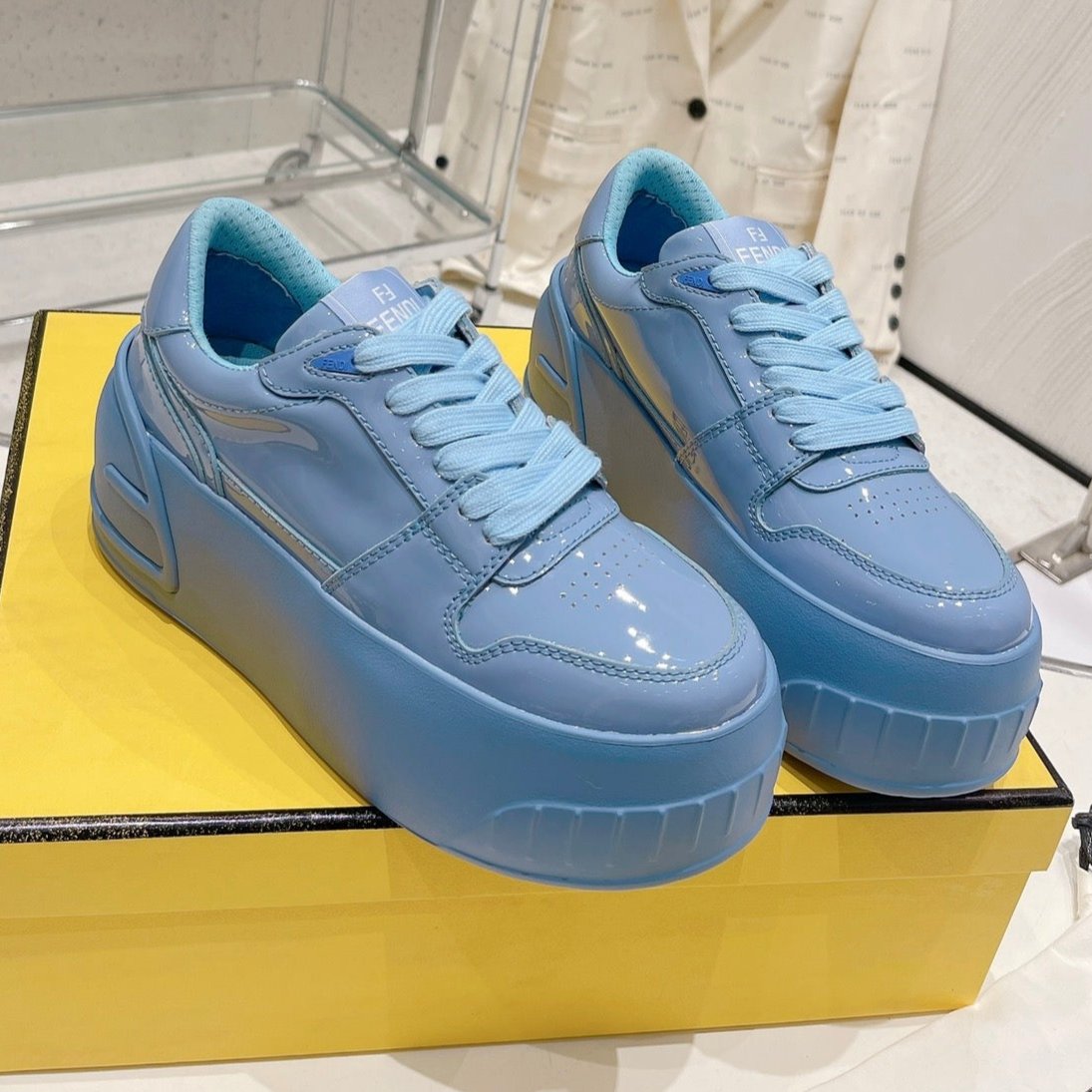 FENDI FENDI LOW-TOP TRAINER IN CERULEAN BLUE CALFSKIN
